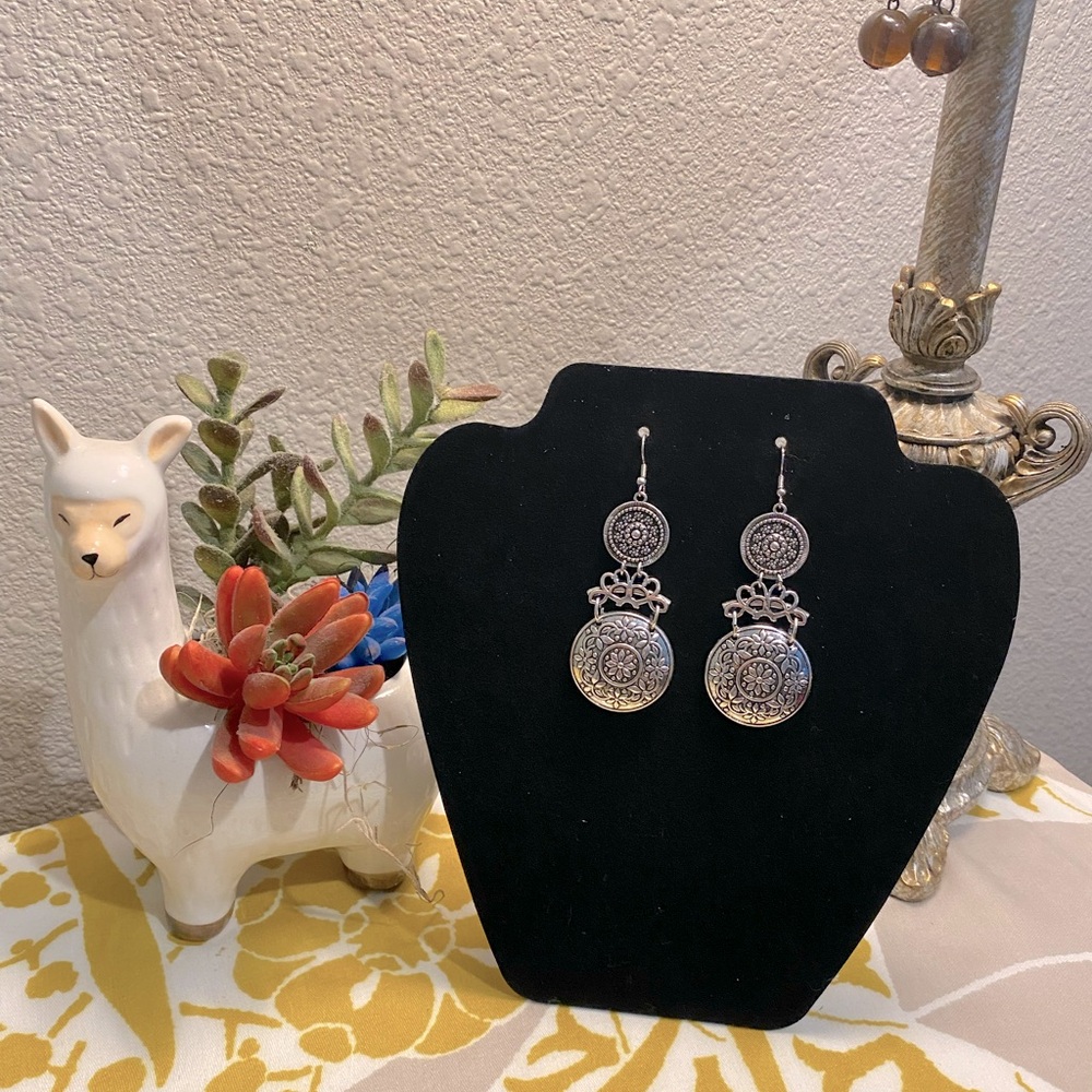 Paparazzi Jewelry New without Tags Earrings